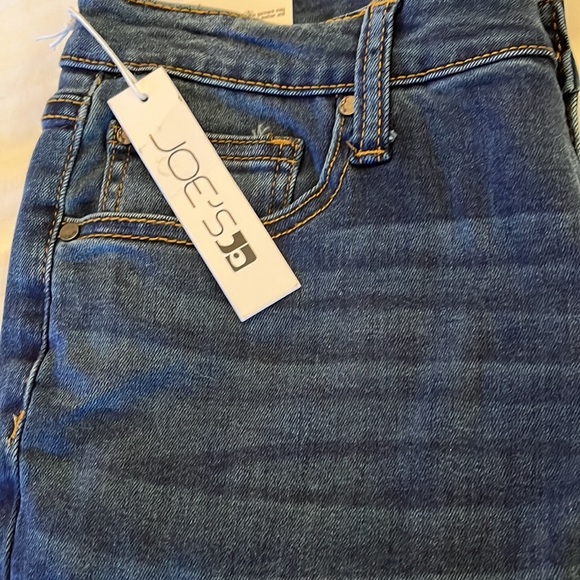 Joe’s Jeans The Dean - Picture 6 of 6